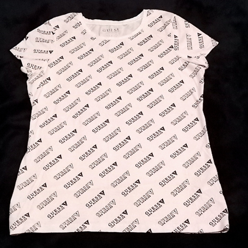 Guess..Tee..Sz.XL..White&Black